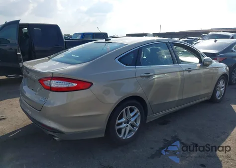 2016 Ford Fusion Se z USA, uszkodzony, nr VIN 3FA6P0HD0GR177001